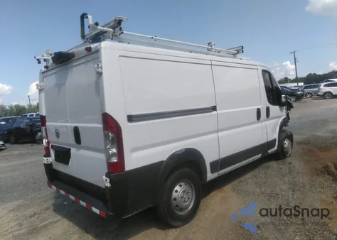 2019 Ram Promaster 1500 Low Roof 136 Wb z USA, uszkodzony, nr VIN 3C6TRVAG3KE514065